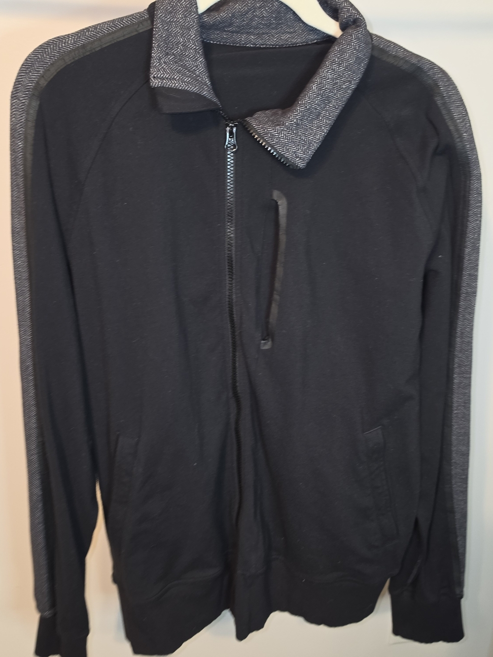 Lululemon Size L Mens Kung Fu Track Jacket II Black Herringbone Stripe #athletic